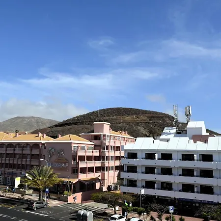 Apartment Townhouse El Camison