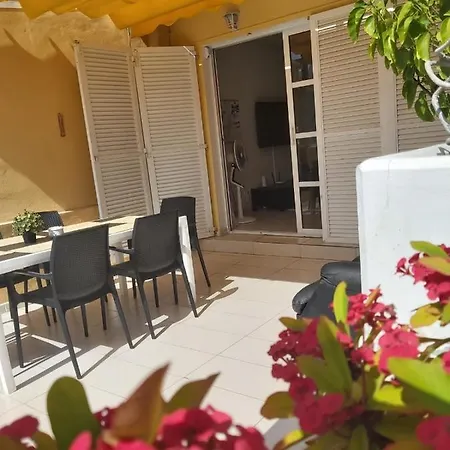 Townhouse El Camison Апартаменты *